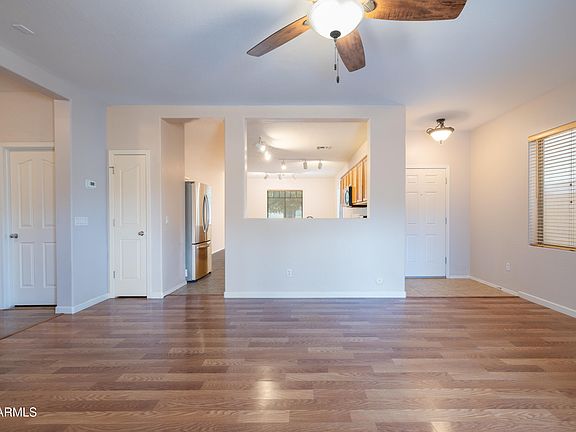 3rd image of 45387 W ALAMENDRAS Street