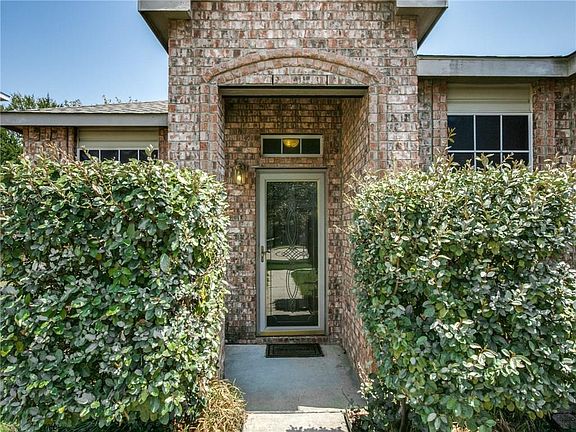 3rd image of 8009 Swan Park Dr