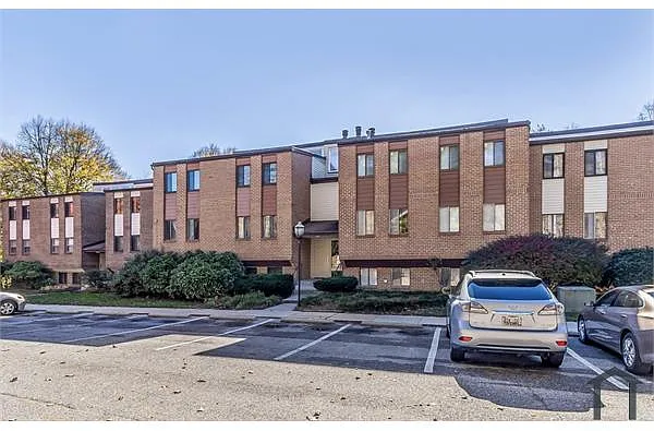 Building Photo - 9 Suntop Ct #109