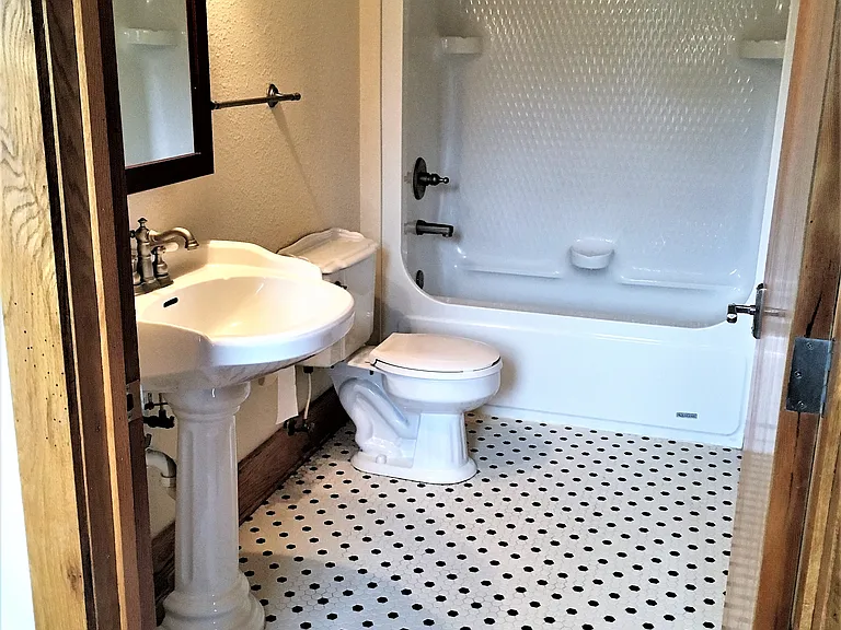 Kenilworth Inn — Photo 11