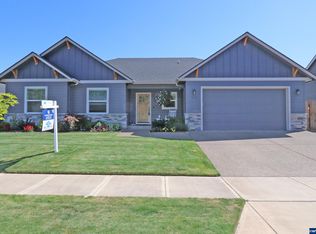 752 Fox St, Stayton, OR 97383