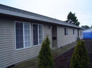 2509 7th St, Tillamook, OR 97141