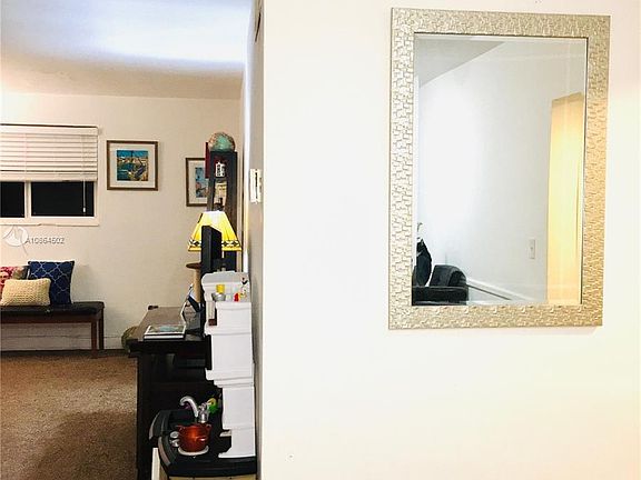 4th image of 6911 E Bay Dr #5