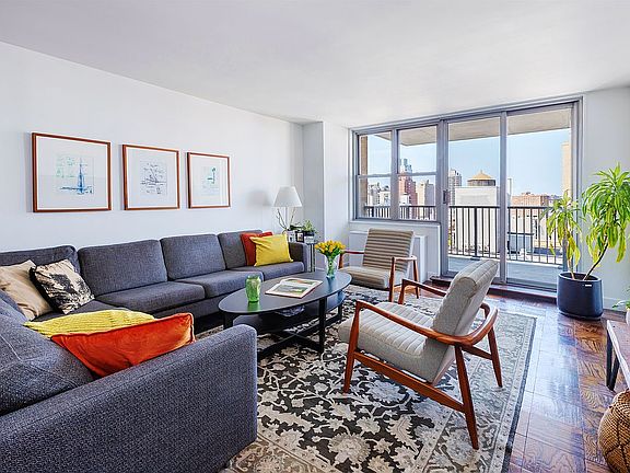 2nd image of 444 E 86th St APT 20H