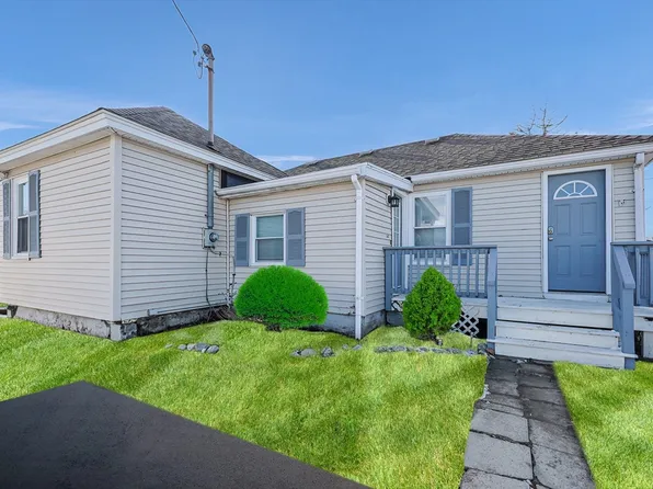 342 Wilbur Ave, Swansea, MA 02777