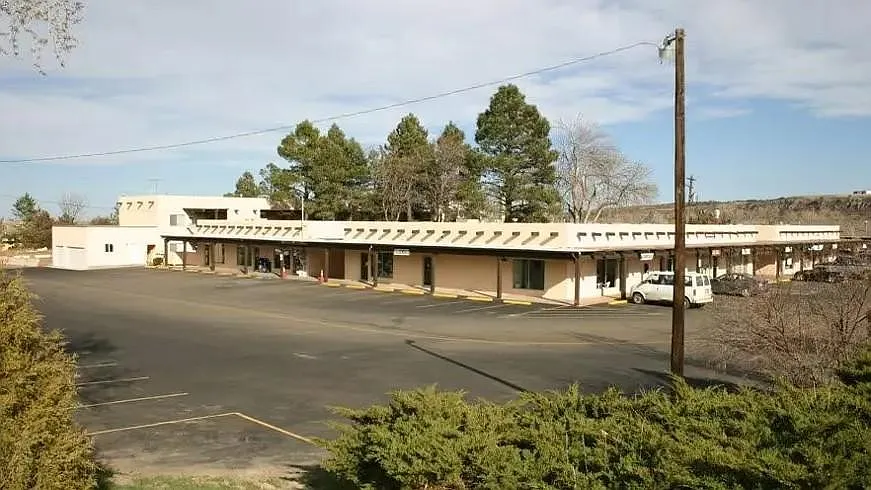 4490 Bent Brothers Blvd - 11 — Photo 1