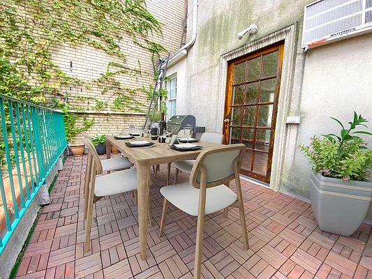 Rented by Corcoran | media 12