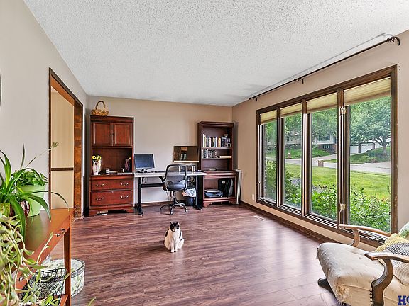 4th image of 4800 Starling Dr