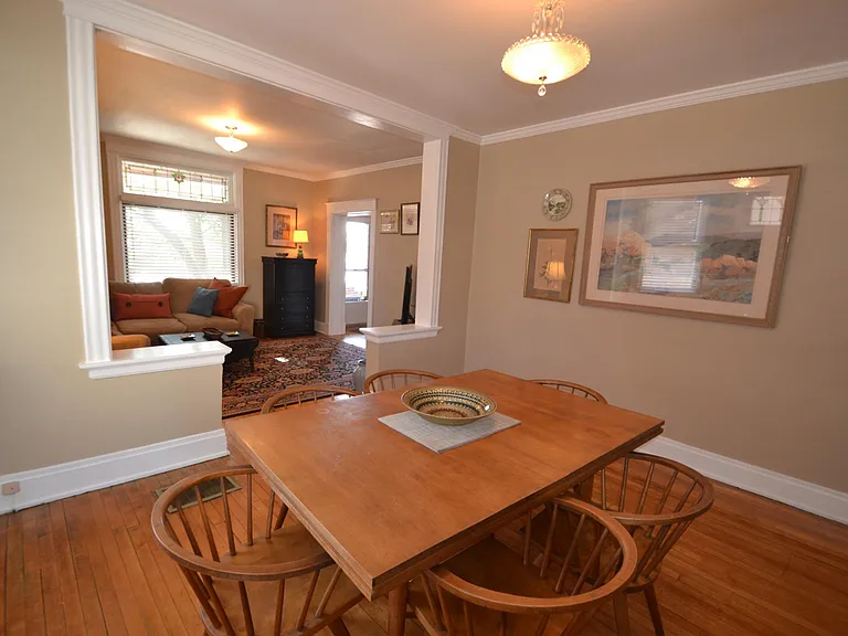 574 Terrace Ave #1 — Photo 5