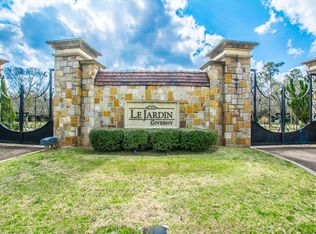 8365 Le Jardin Blvd, Fairburn, GA 30213