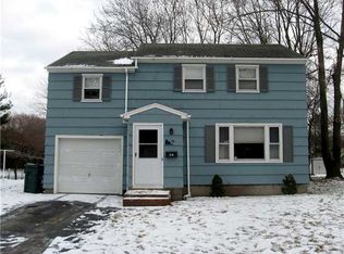 88 De Mallie St, Rochester, NY 14610