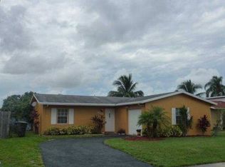 8201 SW 8th St, North Lauderdale, FL 33068