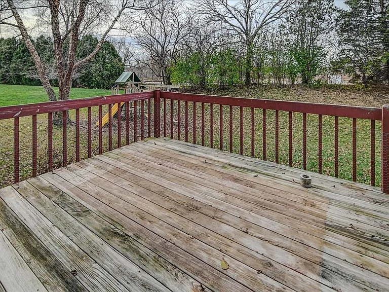 400 Muirfield Ct — Photo 52
