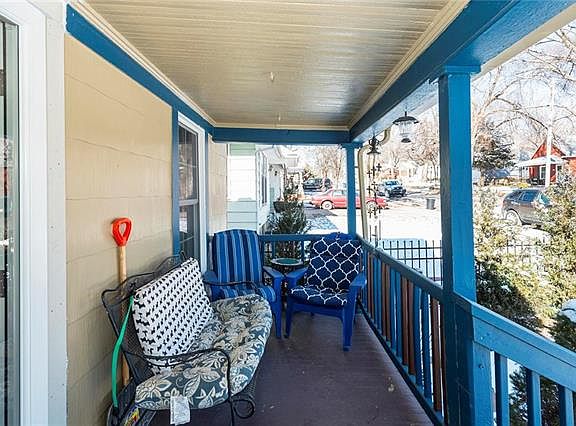 2nd image of 4458 Cambridge St