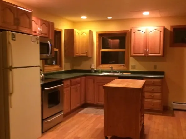 29 Ash Swamp Rd #29A, Newmarket, NH 03857
