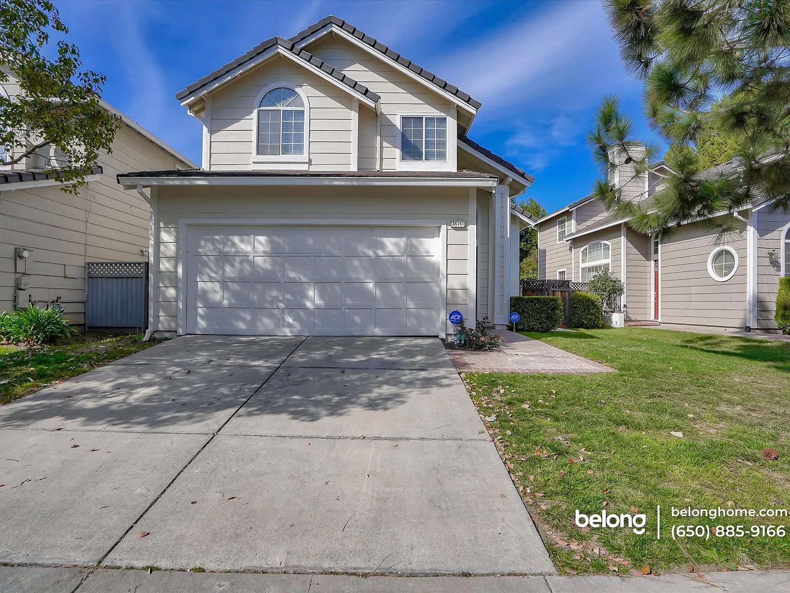 4 bed, 2.5 bath, 1857 sqft, $4,750 — Photo 2