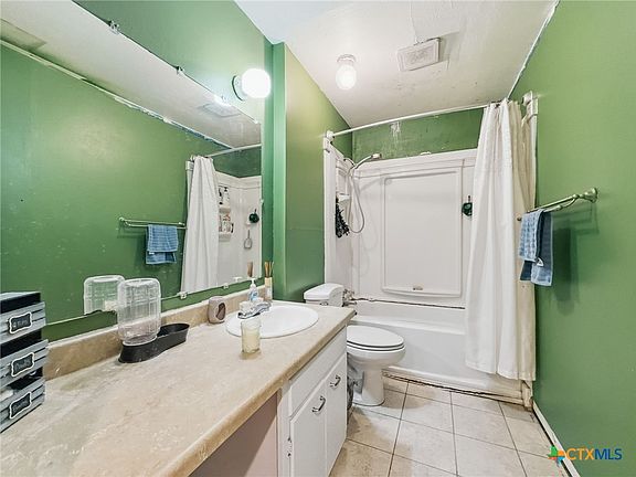 5th image of 2506 Live Oak Dr