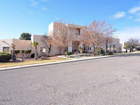 2nd image of 6785 Cordova Cir