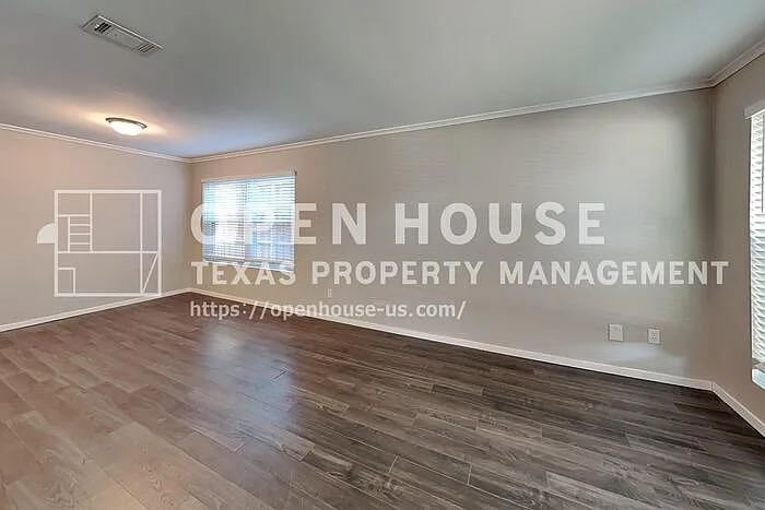 8708 Pedernales Trl — Photo 3
