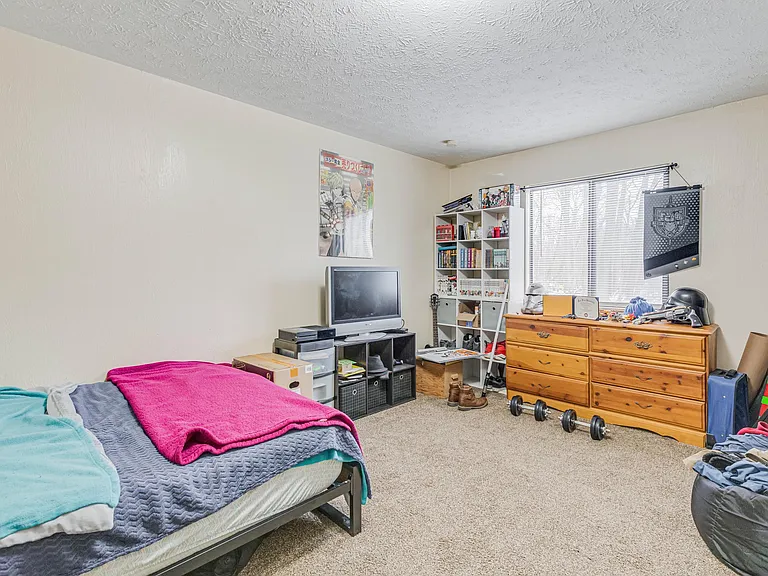 6328 Ohio St — Photo 12