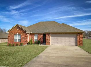 10 Wagon Wheel Ln, Cabot, AR 72023