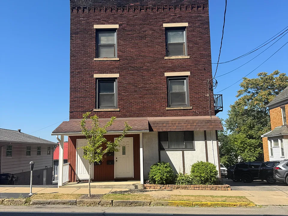 228 S Washington St #226