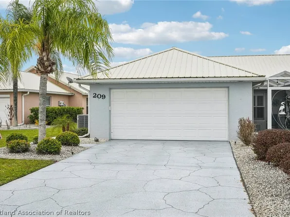 209 Clubhouse Ct, Sebring, FL 33876