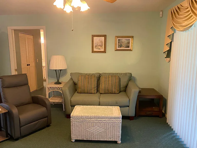 127 S Hull Ave — Photo 21