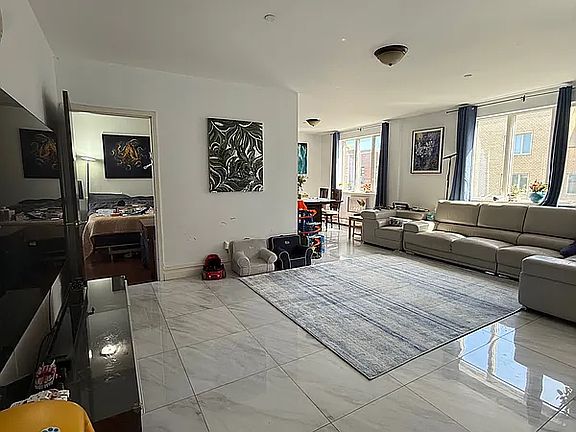 2nd image of 1252 E 19th St APT 4A