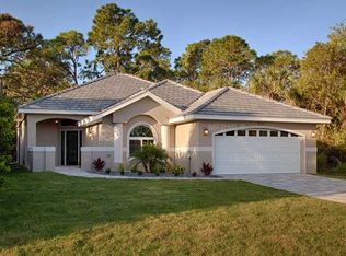 108 Reef Pl, Rotonda West, FL 33947