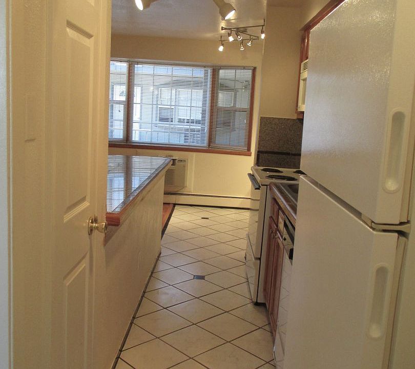 1st image of 640 S Lashley Ln APT 204