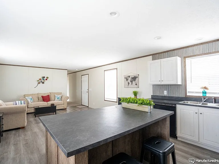 8025 S Huron River Dr #11 — Photo 5