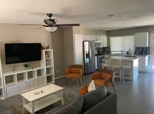 2050 W Des Moines Cir, Mesa, AZ 85201
