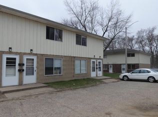 1513 Sara Ln APT 3, Pekin, IL 61554