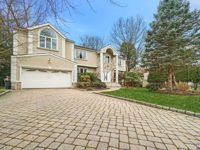 19 Jay St, Harrington Park, NJ, 07640