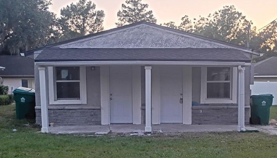 1st image of 194 Mary St #1