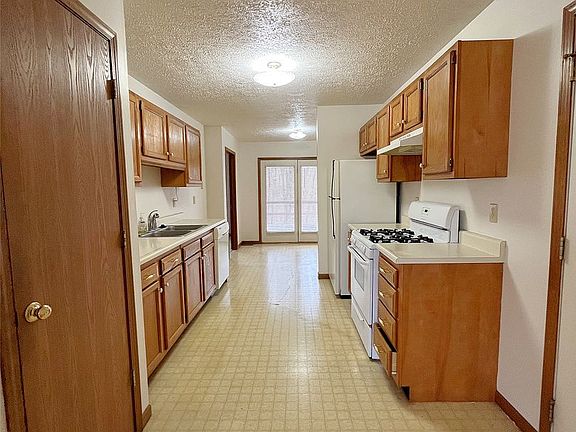 4th image of 2821 Dorsett Dr Unit A