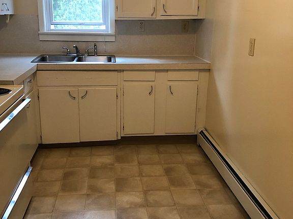 5th image of 109 West Ave #109-01-1N