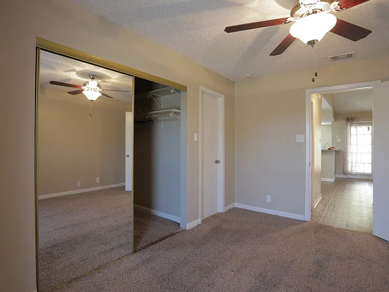 12315 Jones Maltsberger Rd — Photo 11