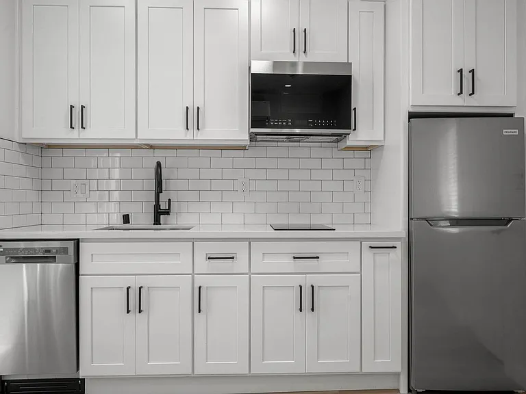 4189 Leimert Blvd #7/8A — Photo 1