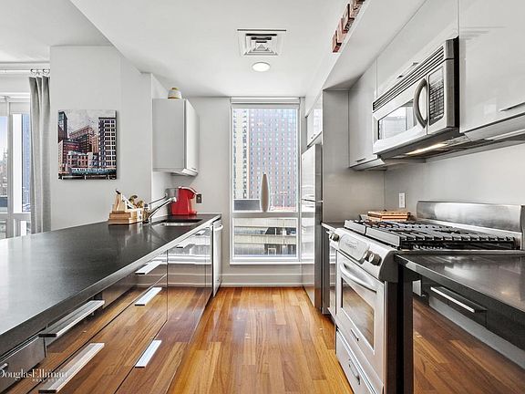 2nd image of 350 W 42nd St APT 12G