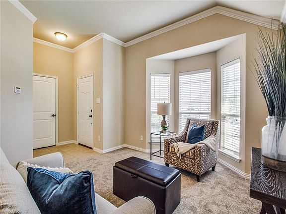 3rd image of 7409 Gairlock Dr