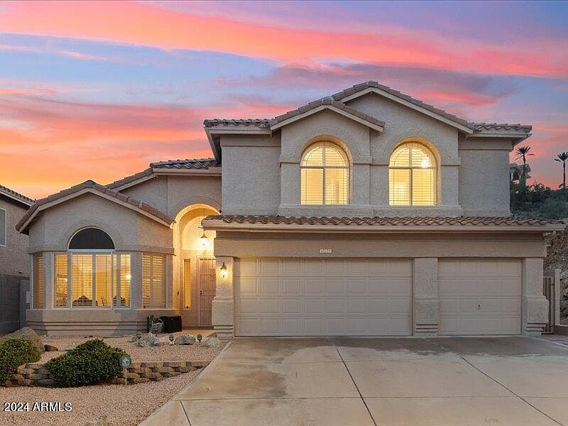 1st image of 805 E SILVERWOOD Drive