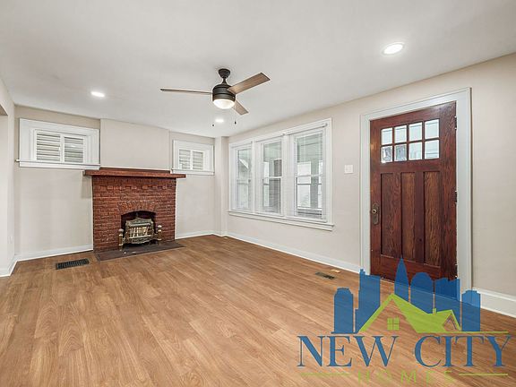3rd image of 1394 Sullivant Ave