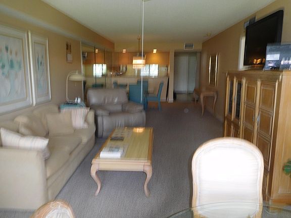 4th image of 2561 Village Blvd APT 205