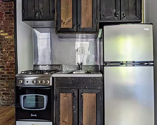 Rented by PocketBroker Inc