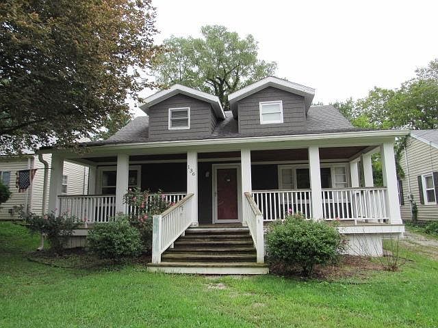 1st image of 136 Highland Ave