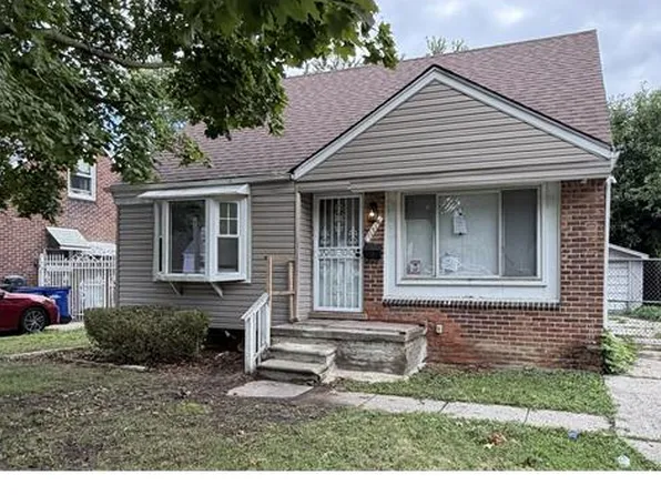 11341 Chatham, Redford, MI 48239