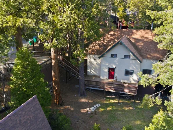 29667 Lassen Dr, Long Barn, CA 95335