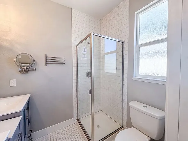 3 bed, 1394 sqft, $3,000 — Photo 2